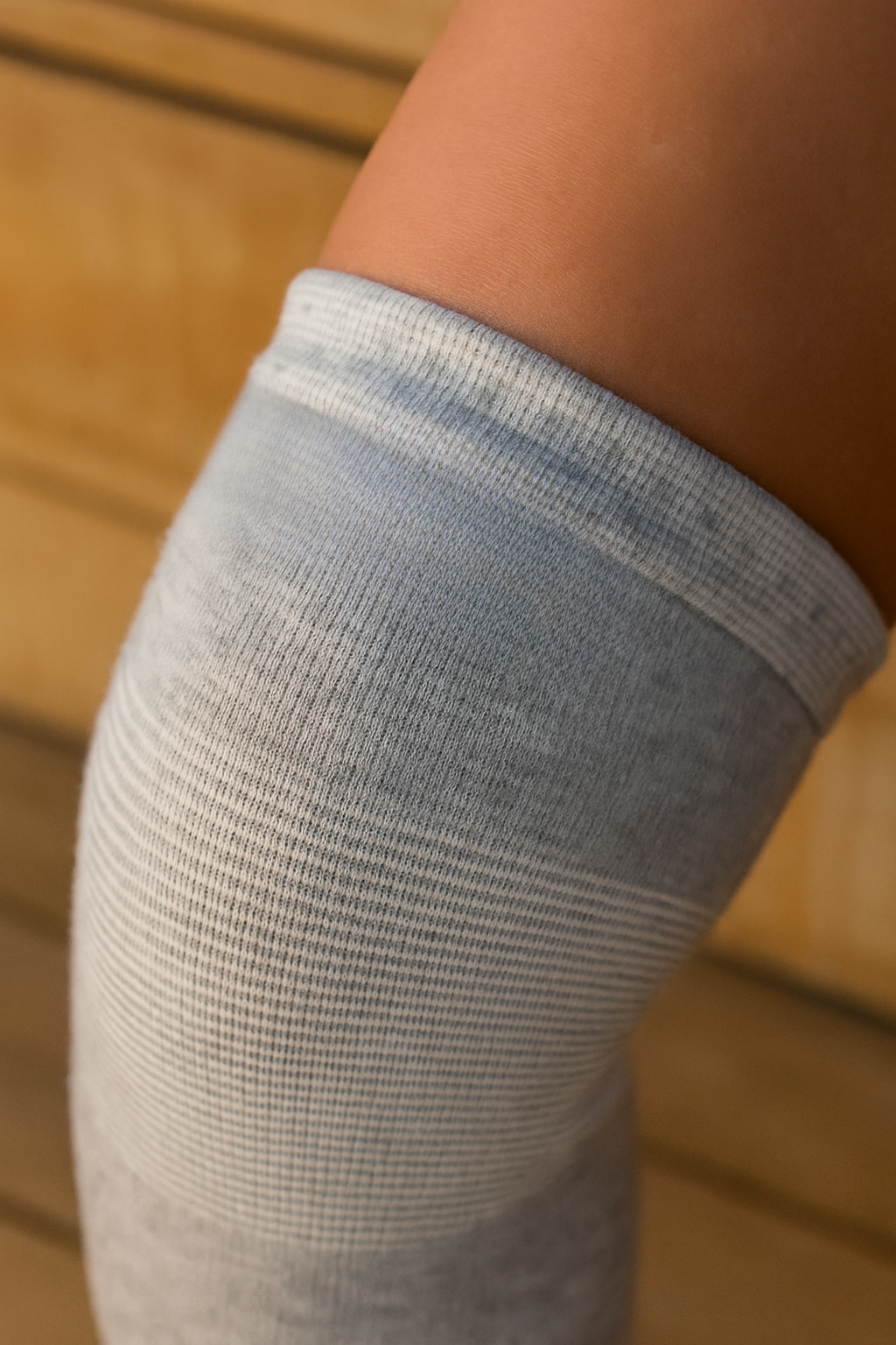 𝐏𝐫𝐞𝐦𝐢𝐮𝐦 𝐊𝐧𝐞𝐞𝐒𝐥𝐞𝐞𝐯𝐞